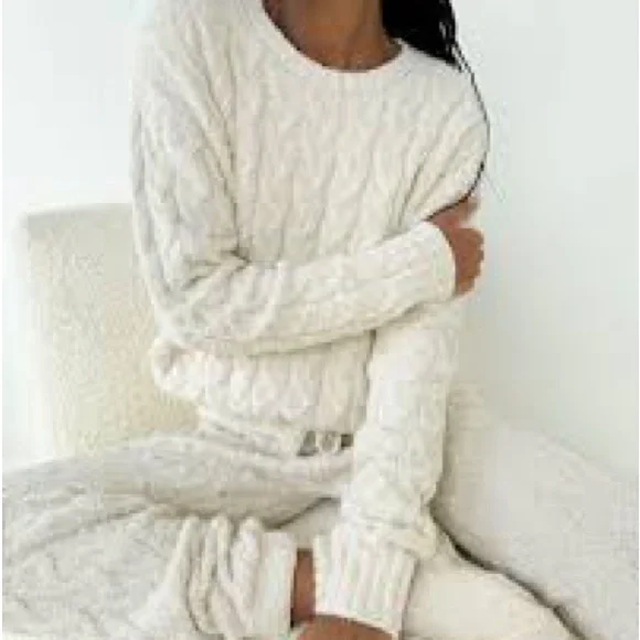 Splendid 4 sets of  pajama loungewear - Picture 7 of 9